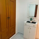 Monserrat Апартаменты *