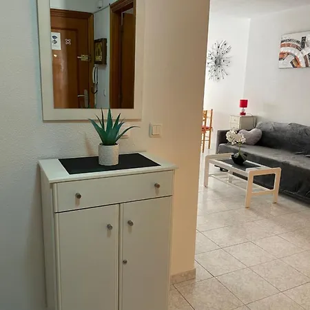 Monserrat Апартаменты Торевьиа